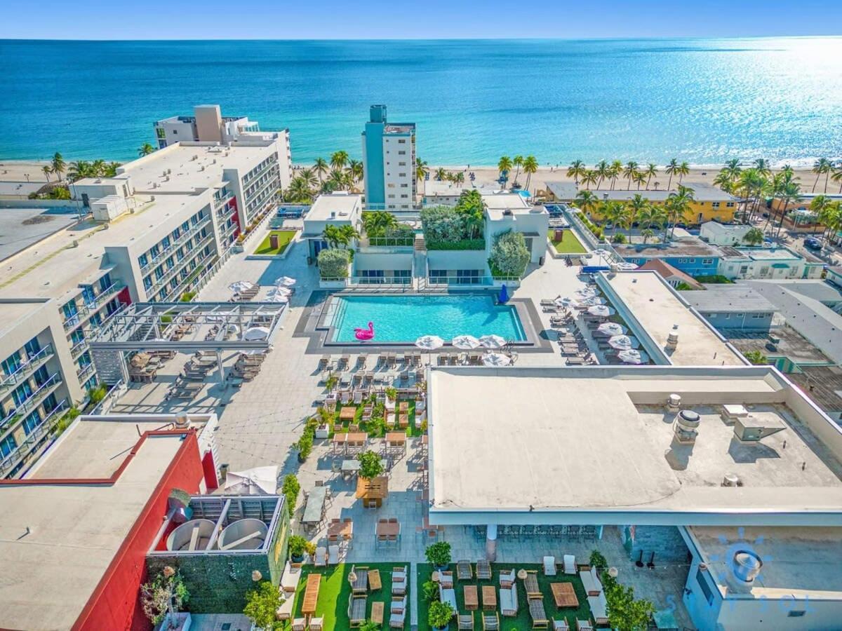 Rooftop Pool - Hollywood Beach Boardwalk Exteriér fotografie