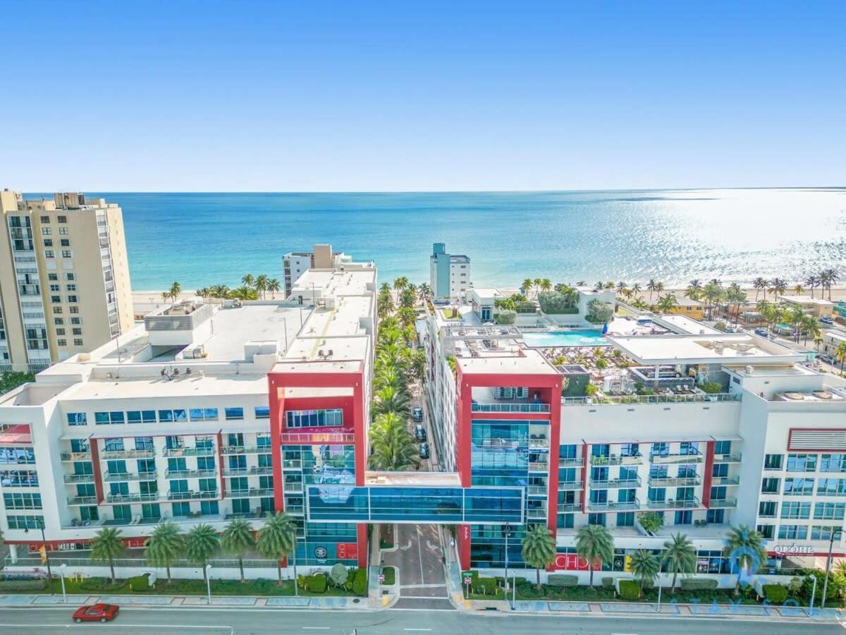 Rooftop Pool - Hollywood Beach Boardwalk Exteriér fotografie