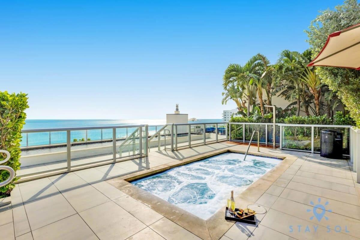 Rooftop Pool - Hollywood Beach Boardwalk Exteriér fotografie