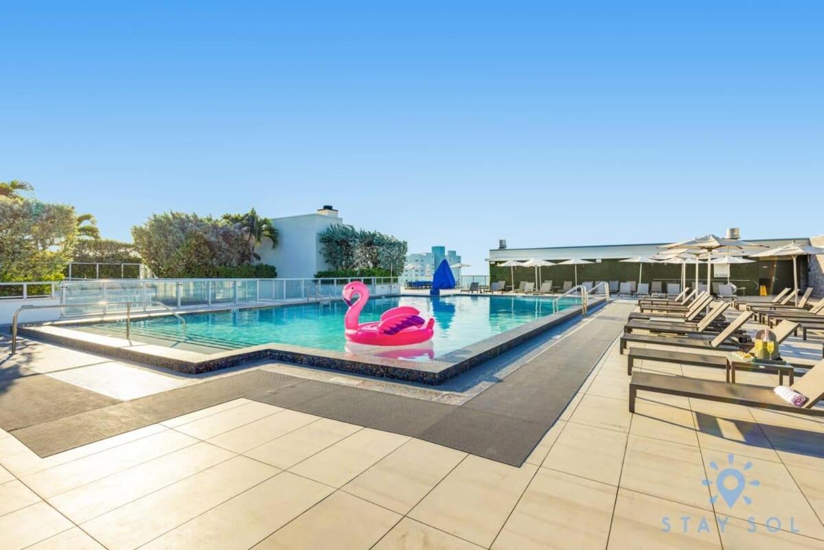Rooftop Pool - Hollywood Beach Boardwalk Exteriér fotografie
